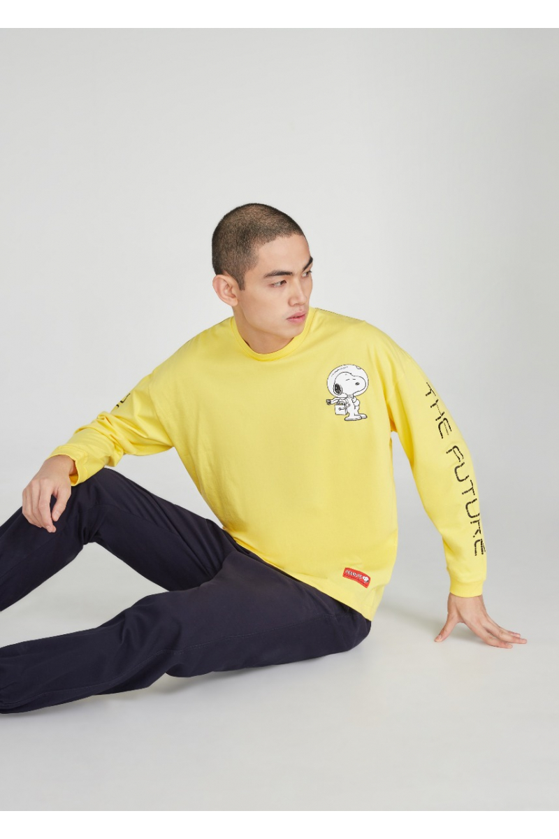 GALAXY PRINTED SWEATER PEANUTS COLLECTION - BUTTER YELLOW